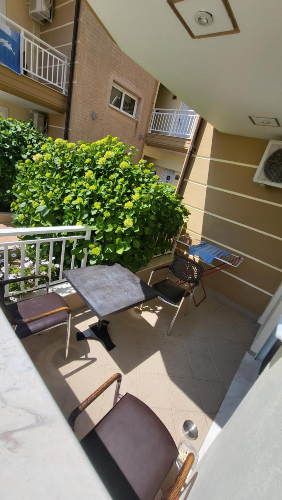 House Spanos Sarti Exterior foto